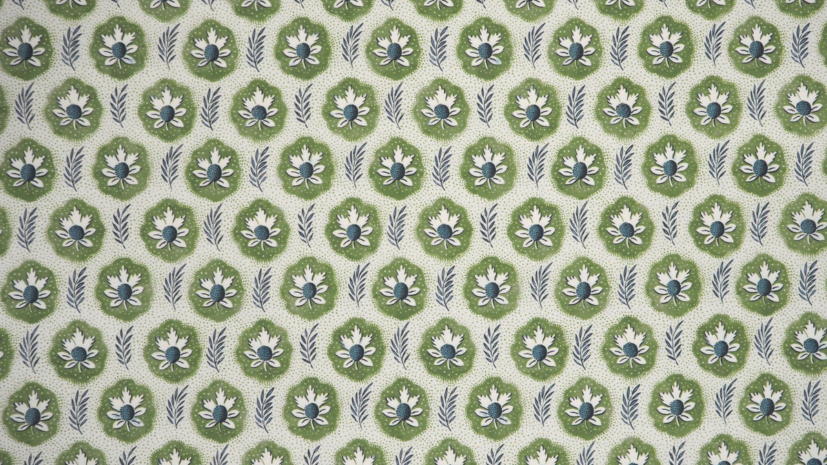 MaureenMedallionBlueGreen_1200